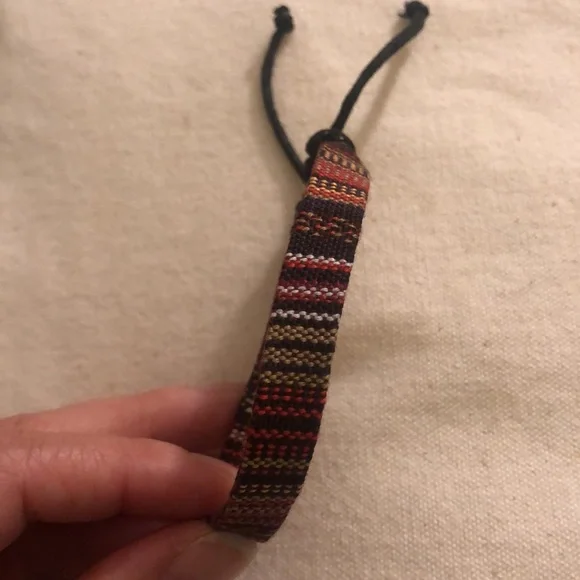 NWOT! Set of three women adjustable bracelets - Picture 9 of 10